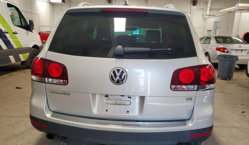 
								2008 Volkswagen Touareg full									