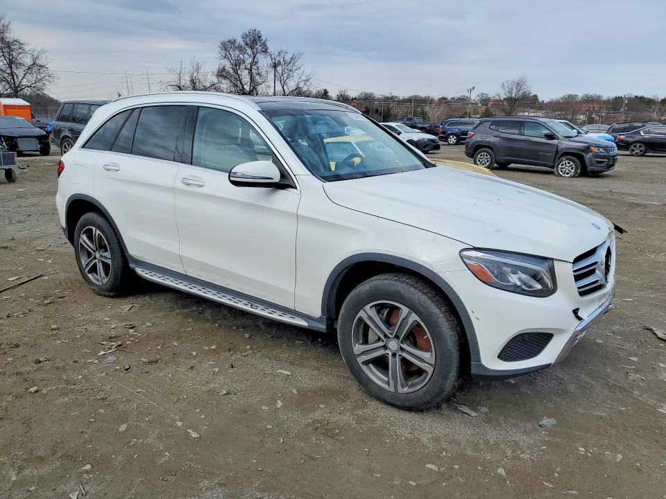 2017 Mercedes-benz Glc