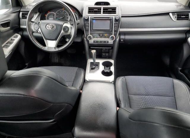 
								2012 Toyota Camry full									