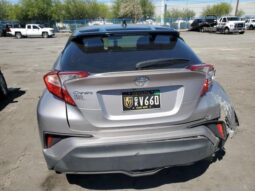 
										2019 Toyota C-hr full									