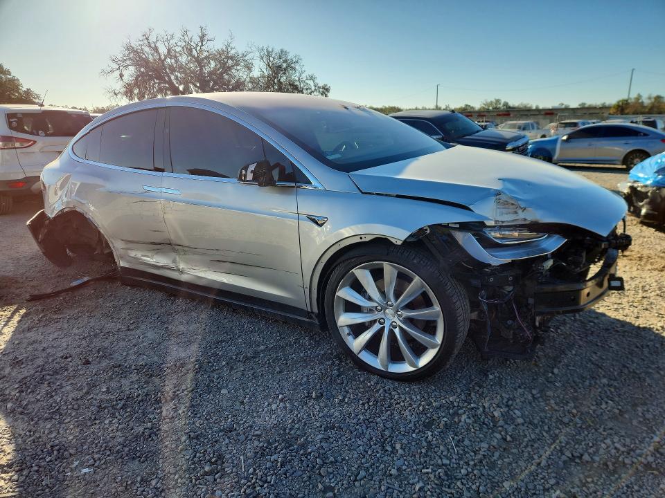 2017 Tesla Model x