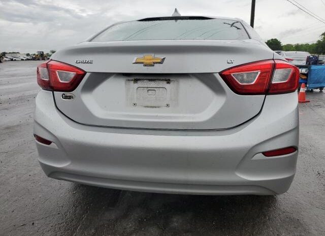 
								2018 Chevrolet Cruze full									