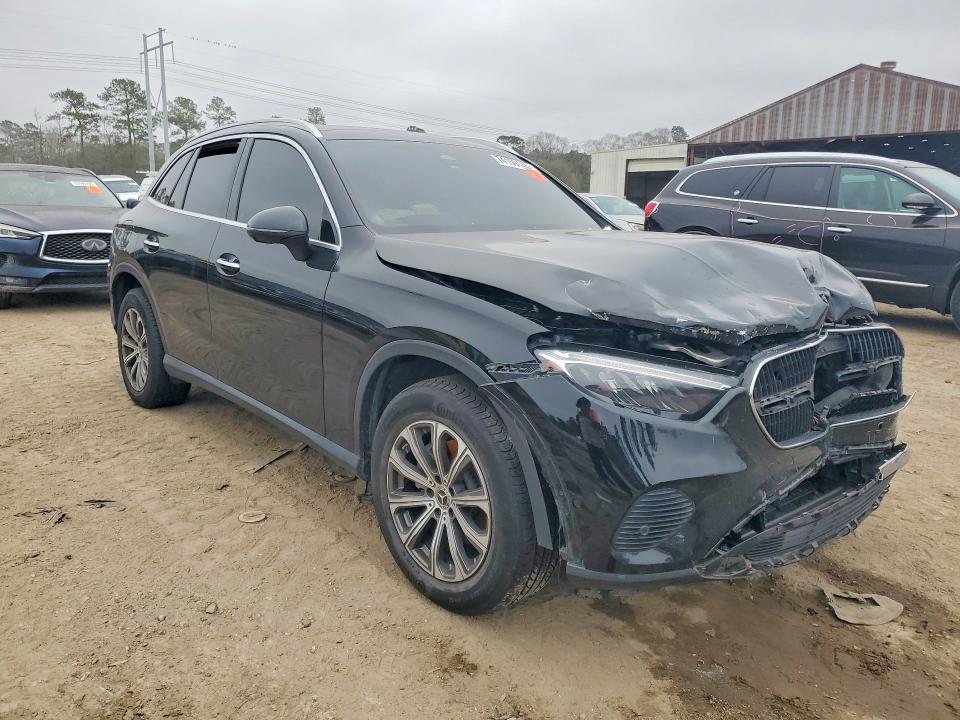 2024 Mercedes-benz Glc