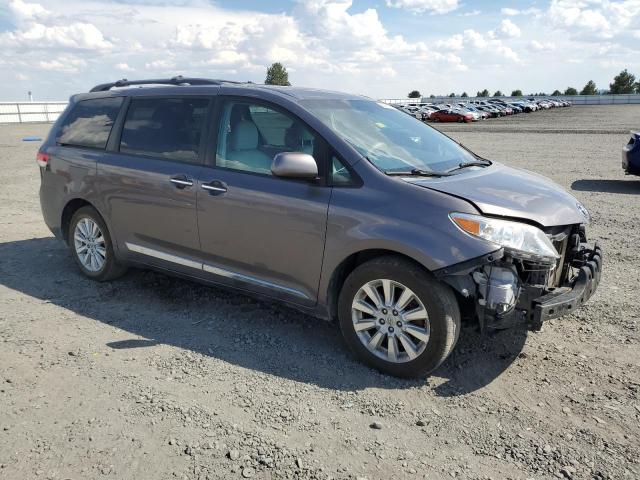 2013 Toyota Sienna
