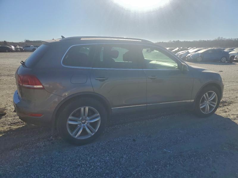 2014 Volkswagen Touareg