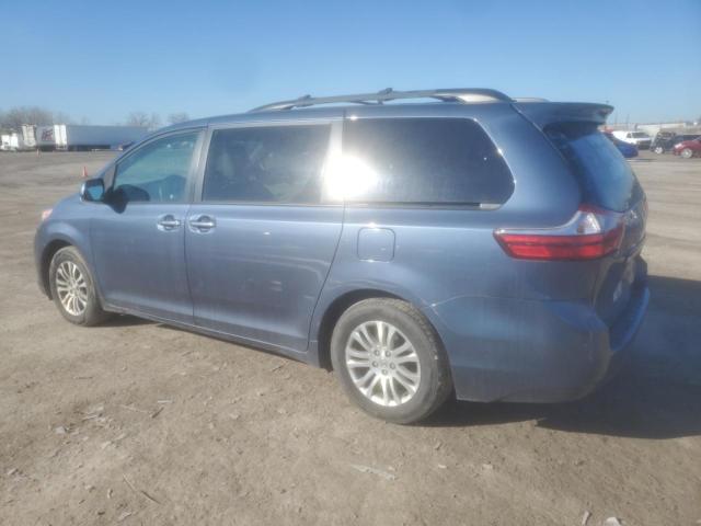 2017 Toyota Sienna xle