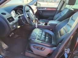 
										2013 Volkswagen Touareg full									