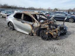 
										2018 Toyota Camry full									
