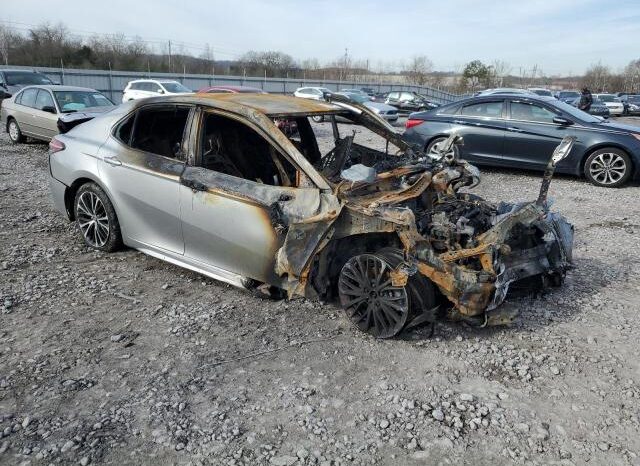 
								2018 Toyota Camry full									