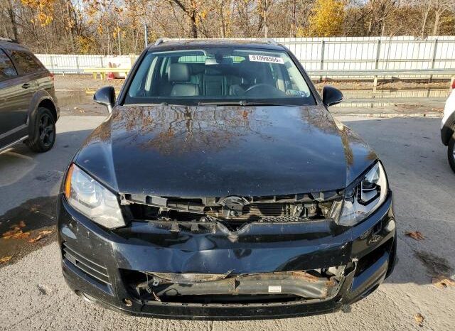 
								2012 Volkswagen Touareg full									