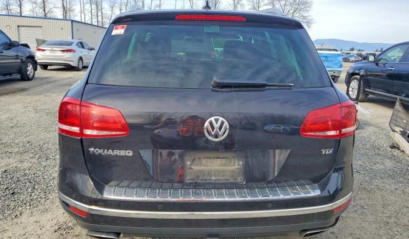 
								2015 Volkswagen Touareg full									