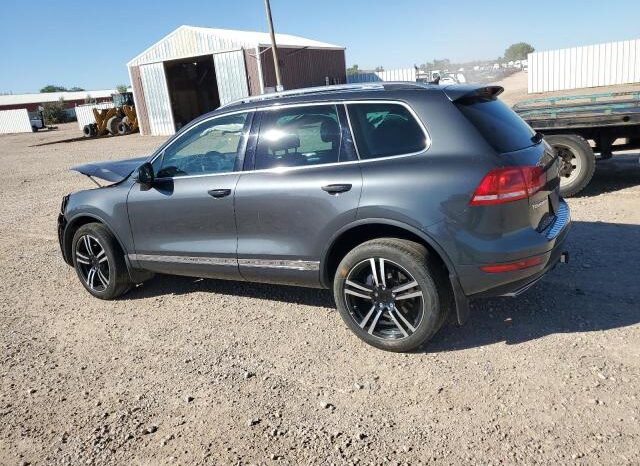 
								2013 Volkswagen Touareg full									