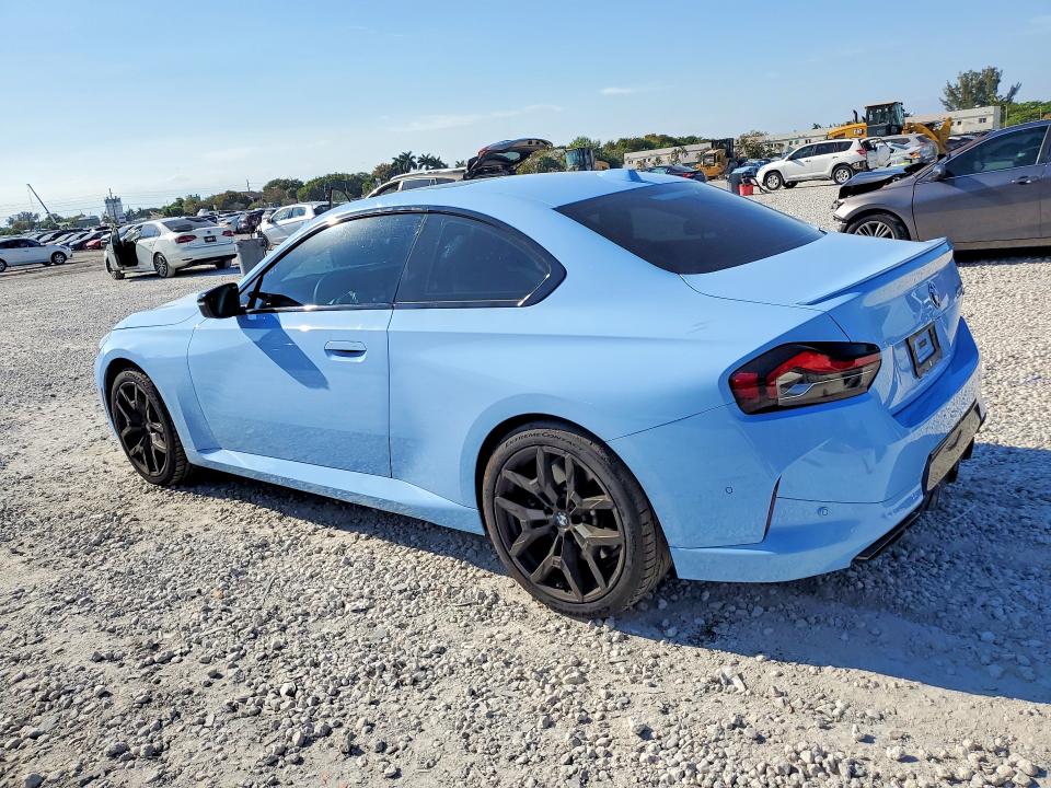 2025 BMW M2