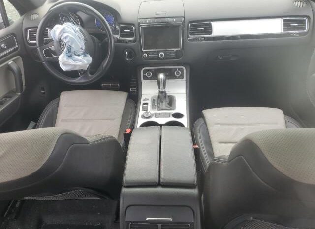 
								2017 Volkswagen Touareg full									
