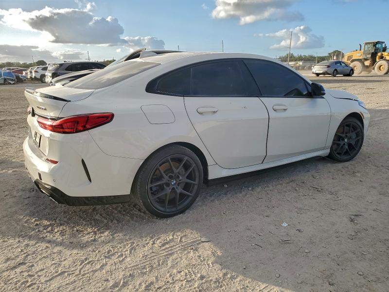 2021 BMW M235i