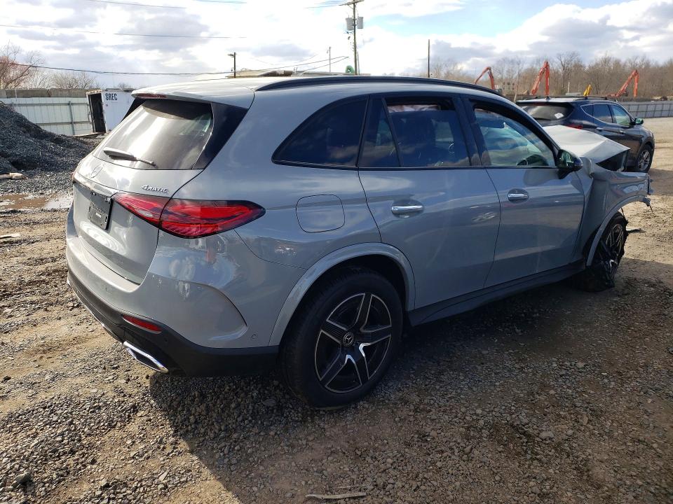 2025 Mercedes-benz Glc