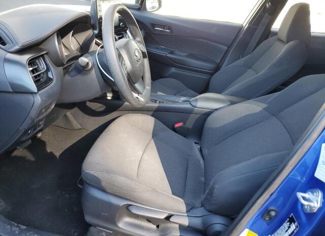 
								2019 Toyota C-hr full									