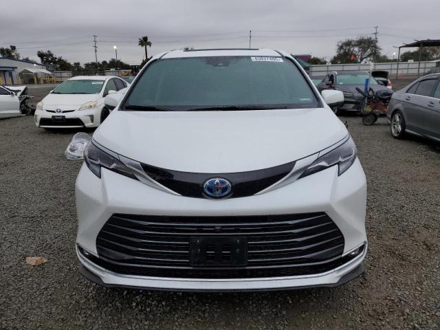2024 Toyota Sienna