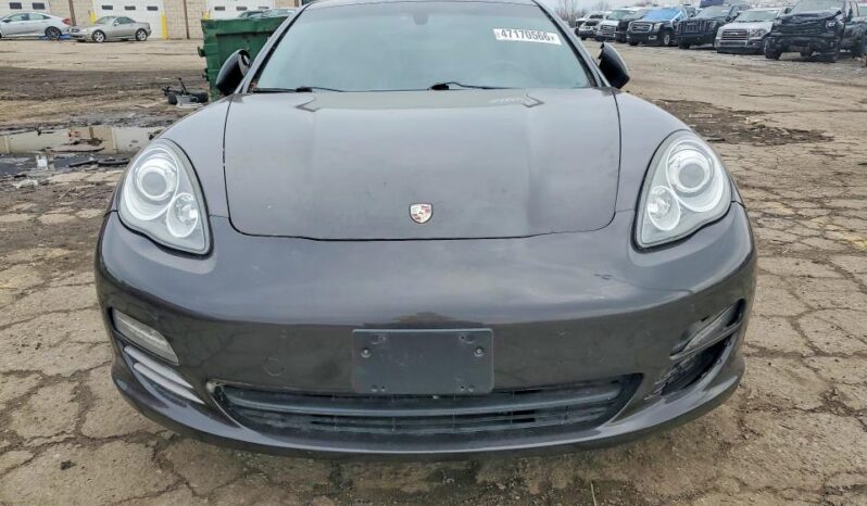 
								2011 Porsche Panamera full									