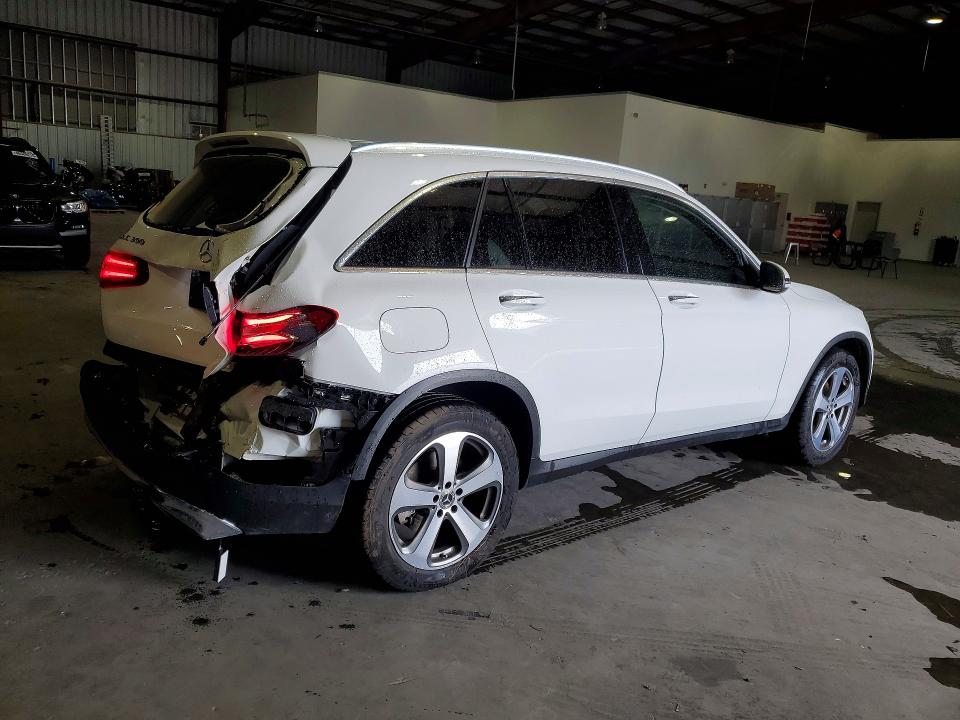 2017 Mercedes-benz Glc