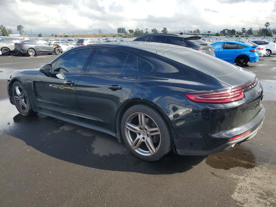 2018 Porsche Panamera