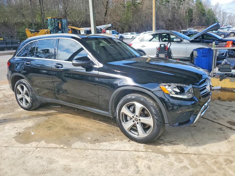 2017 Mercedes-benz Glc