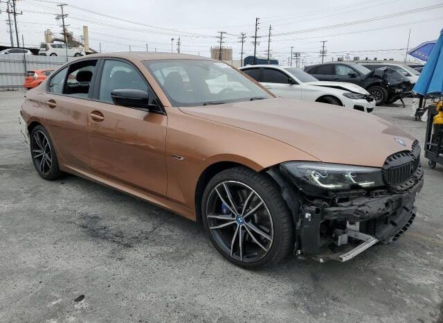 
								2022 BMW 3 series full									