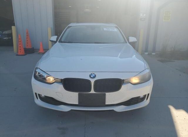 
								2013 BMW 3 series full									