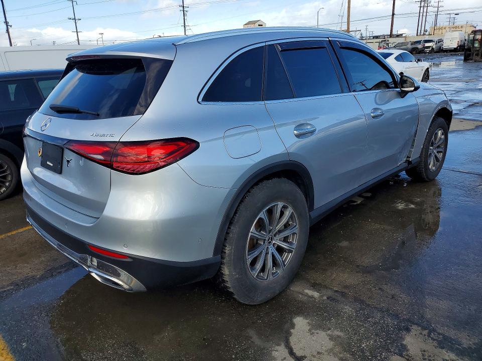 2023 Mercedes-benz Glc
