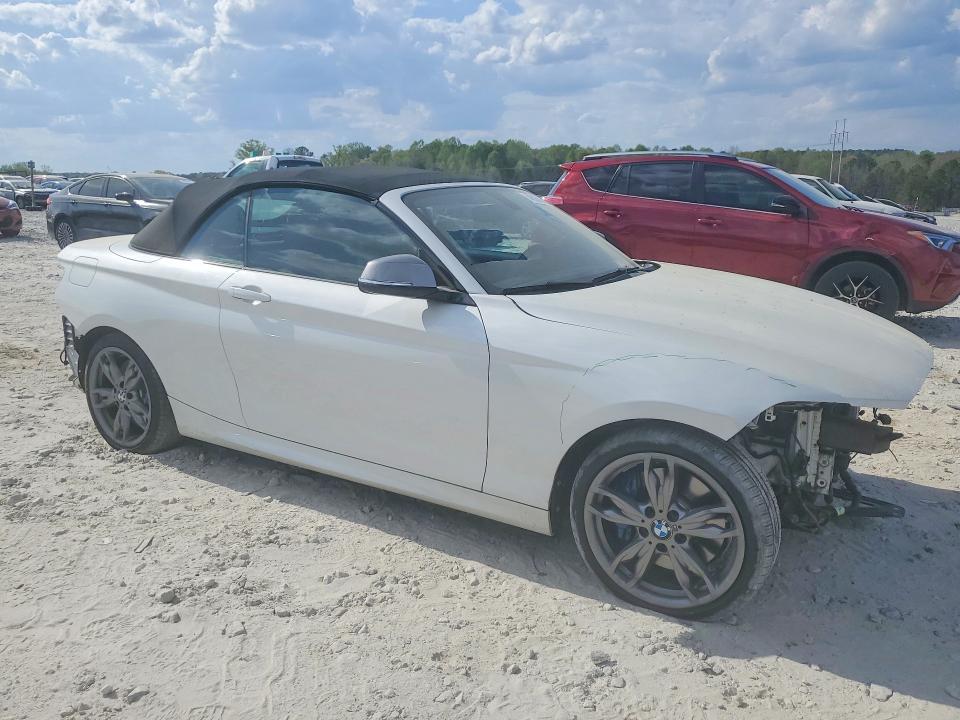 2017 BMW M2