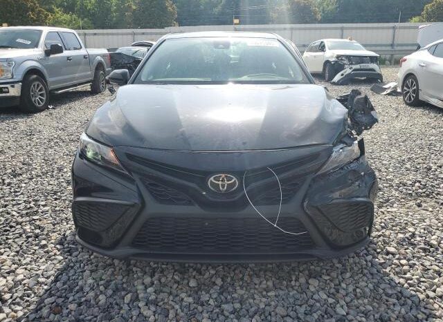 
								2024 Toyota Camry full									