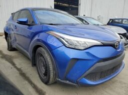 
										2020 Toyota C-hr full									