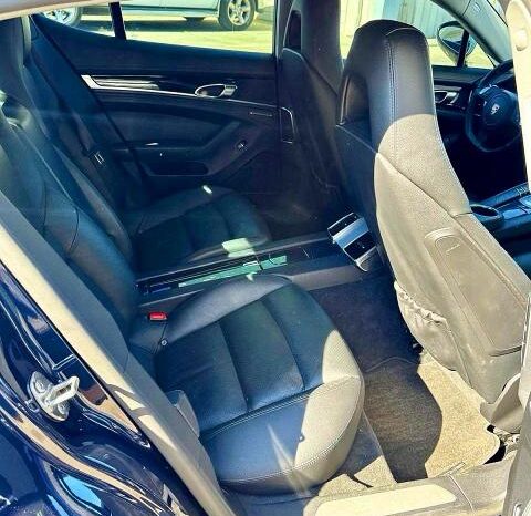 
								2012 Porsche Panamera full									