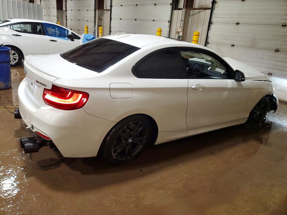 2016 BMW M2