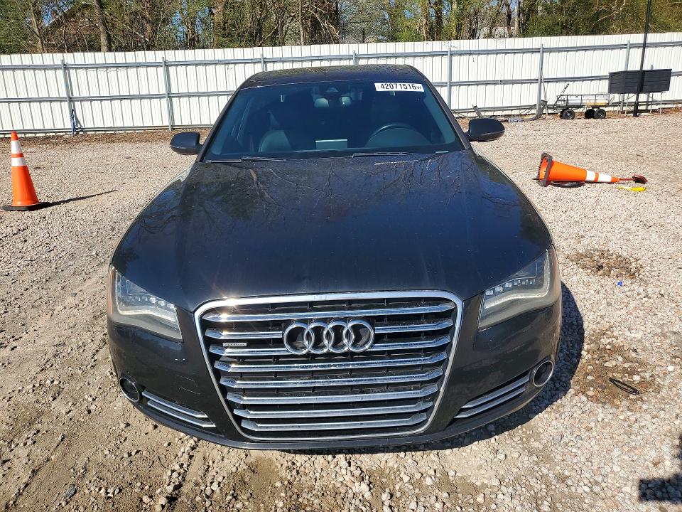 2013 Audi A8