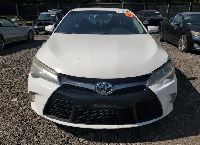 
								2017 Toyota Camry le full									