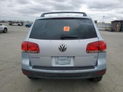 
										2004 Volkswagen Touareg full									
