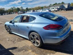 
										2015 Porsche Panamera full									