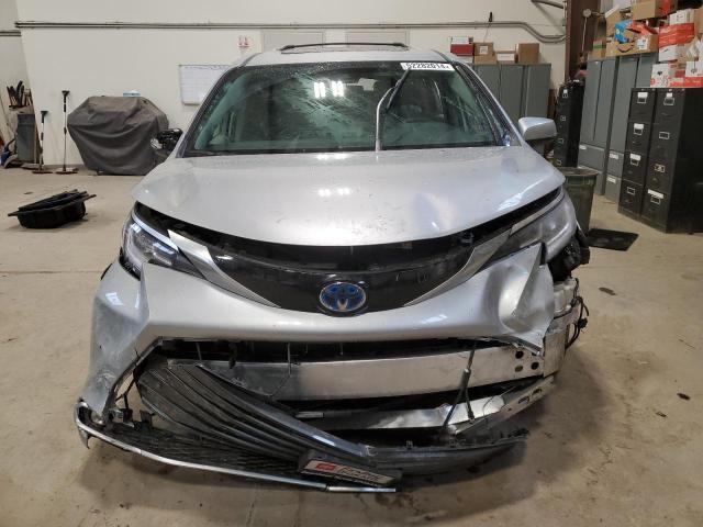 2024 Toyota Sienna