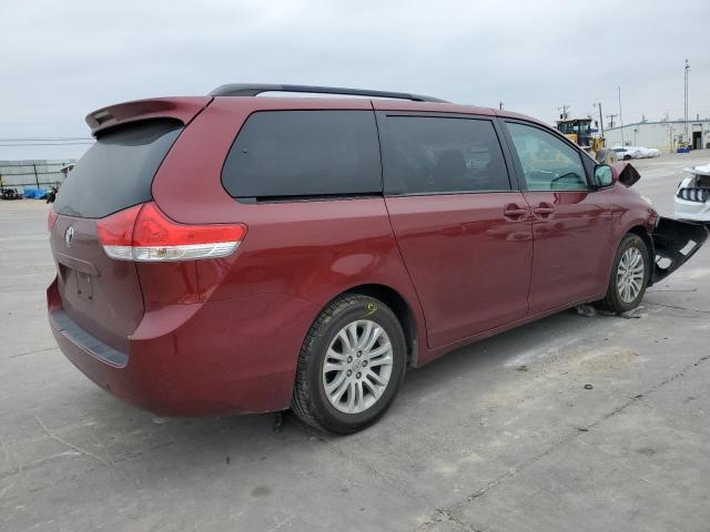 2013 Toyota Sienna xle