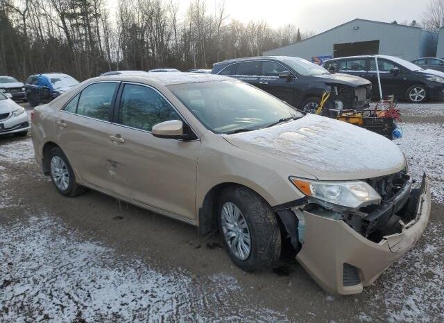 
								2012 Toyota Camry full									