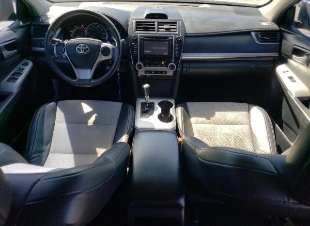 
								2014 Toyota Camry full									