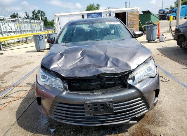 
								2015 Toyota Camry full									