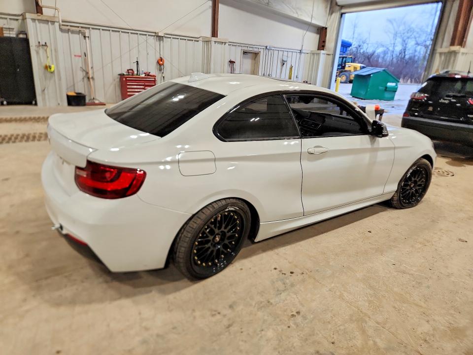 2017 BMW M2