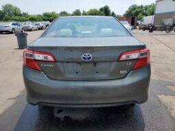 
										2014 Toyota Camry full									