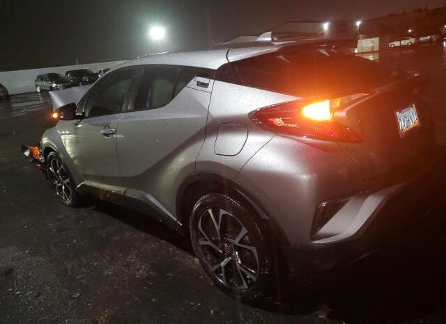 
								2018 Toyota C-hr full									