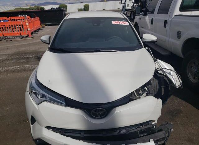
								2018 Toyota C-hr full									