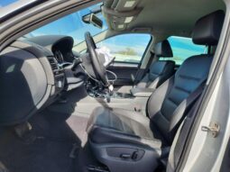 
										2013 Volkswagen Touareg full									