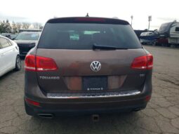 
										2012 Volkswagen Touareg full									