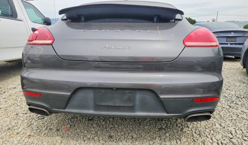 
								2015 Porsche Panamera full									
